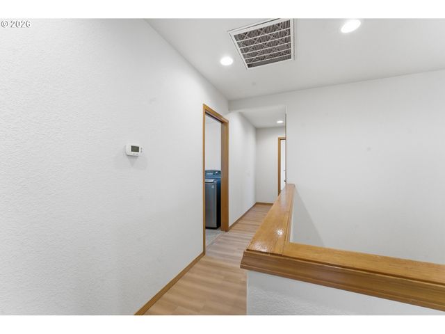 9916 Se LIEBE Ct, Portland, OR 97266