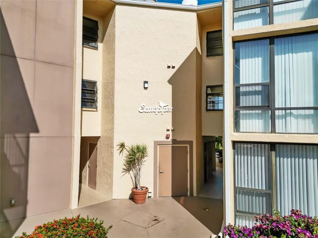 618 BIRD BAY DRIVE S 201, Venice, FL 34285