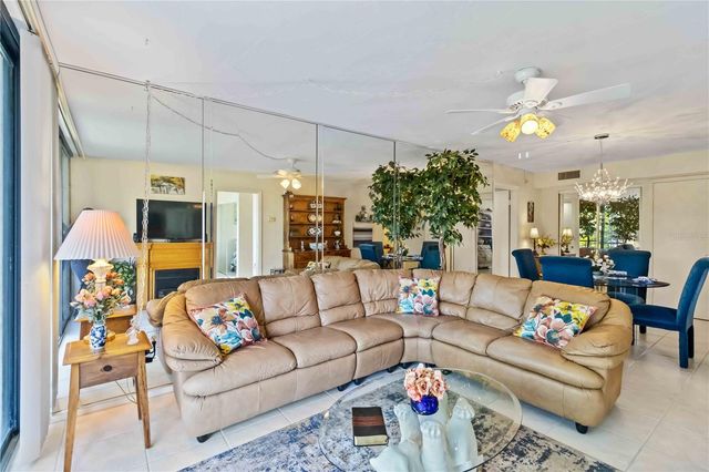 618 BIRD BAY DRIVE S 201, Venice, FL 34285