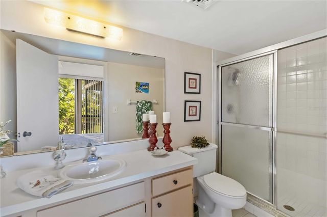 618 BIRD BAY DRIVE S 201, Venice, FL 34285