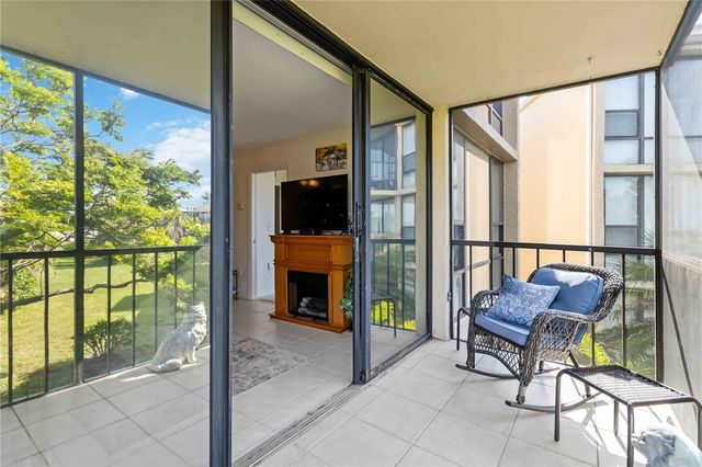 618 BIRD BAY DRIVE S 201, Venice, FL 34285