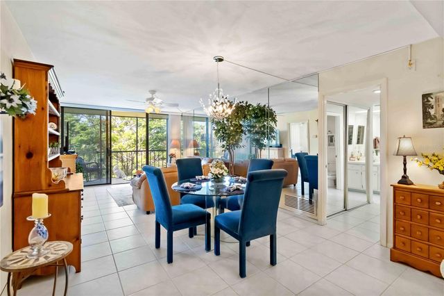 618 BIRD BAY DRIVE S 201, Venice, FL 34285