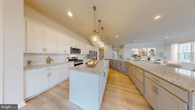 322 HERITAGE SHORES CIR, Bridgeville, DE 19933