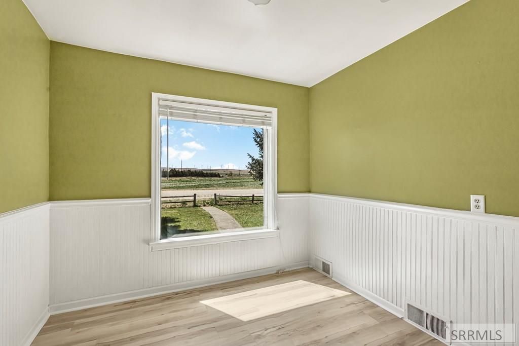 Image 8 of property listing at 11851 E 129 N, Idaho Falls, ID 83401