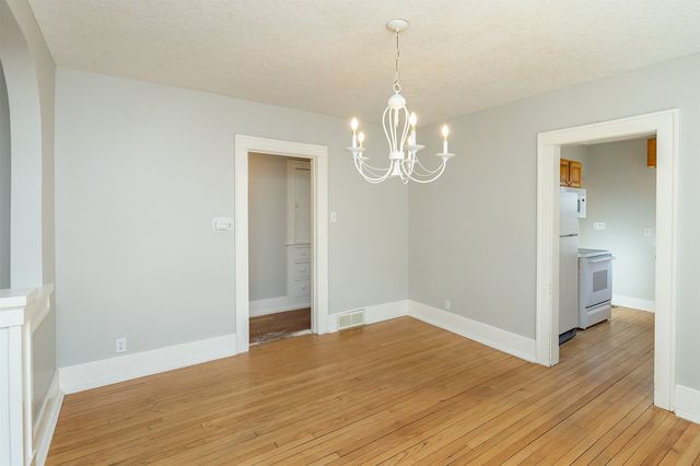 1433 42nd Street, Des Moines, IA 50311