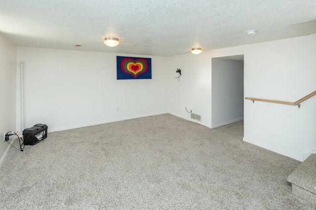 1433 42nd Street, Des Moines, IA 50311