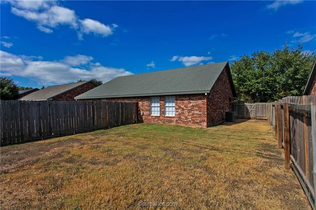 3612-3614 Hollyhock Street, College Station, TX 77845