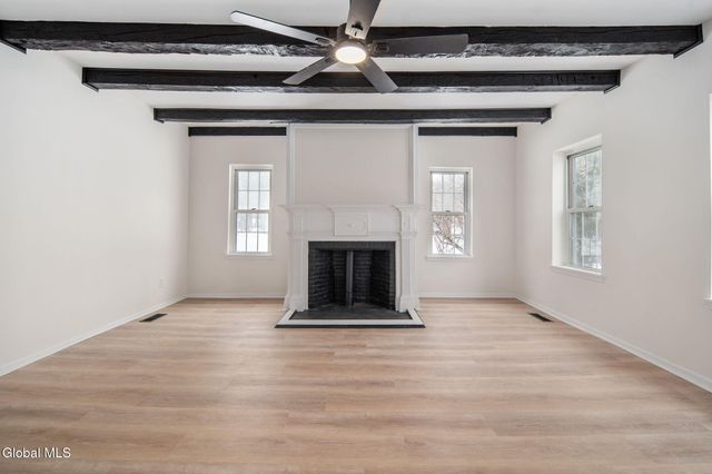 747 New York 146A, Clifton Park, NY 12065