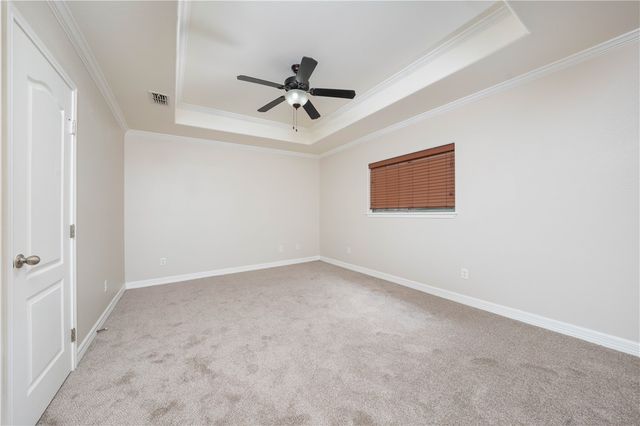 6803 Fox Hill Dr, Corpus Christi, TX 78413