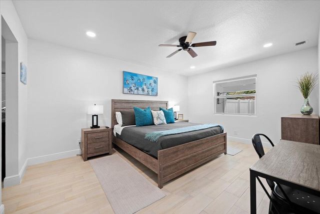 6075 Francis Street, Jupiter, FL 33458