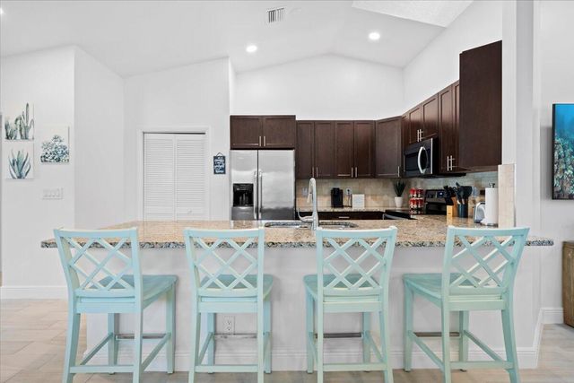 6075 Francis Street, Jupiter, FL 33458