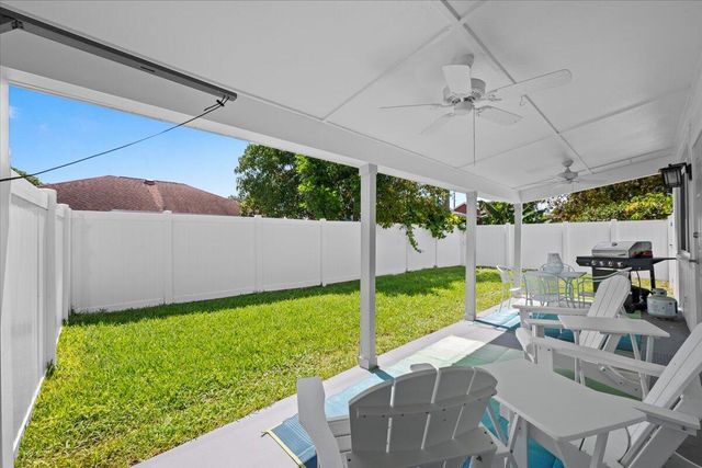 6075 Francis Street, Jupiter, FL 33458