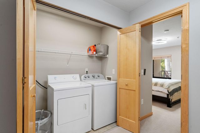 294 Spring Street, Saint Paul, MN 55102