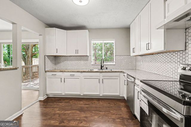 8154 Tudor Drive, Jonesboro, GA 30238