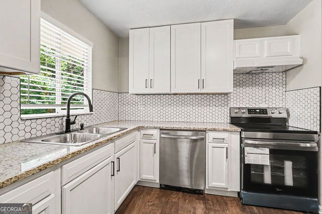 8154 Tudor Drive, Jonesboro, GA 30238