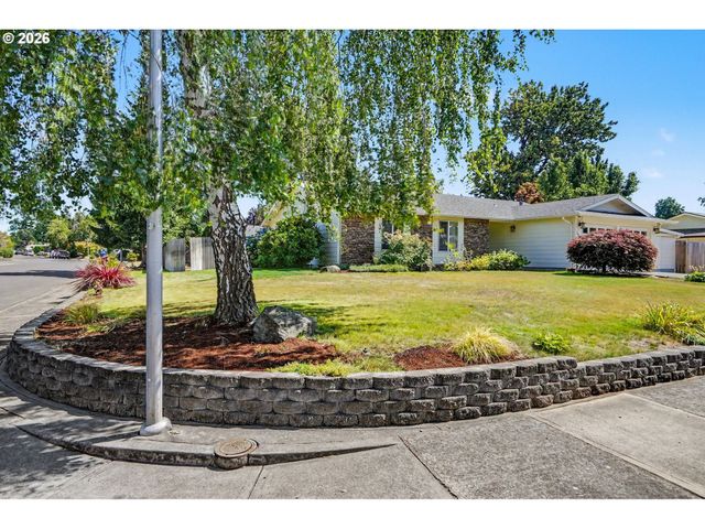 5492 KAFIR Dr, Keizer, OR 97303