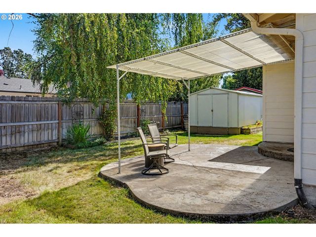 5492 KAFIR Dr, Keizer, OR 97303