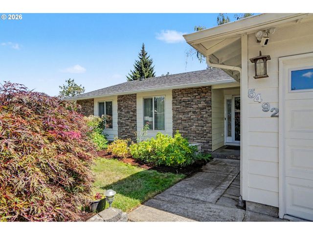 5492 KAFIR Dr, Keizer, OR 97303