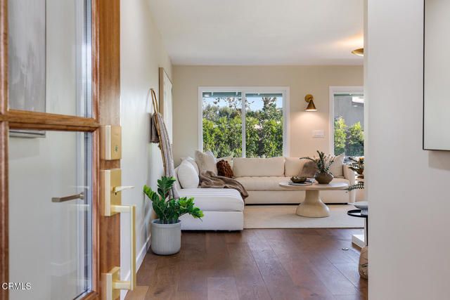 2650 Catherine Road, Altadena, CA 91001