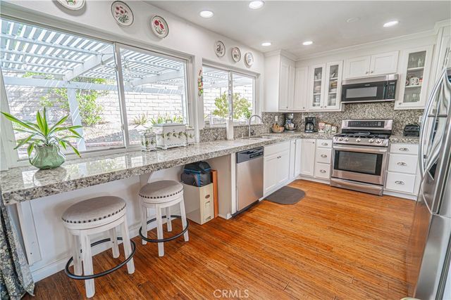 27872 Cherry Creek, Valencia, CA 91354