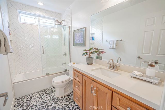 27872 Cherry Creek, Valencia, CA 91354