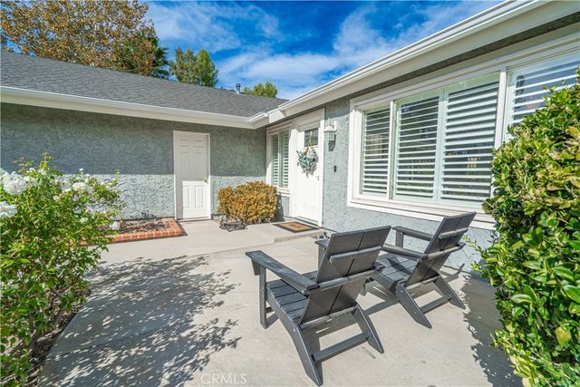 27872 Cherry Creek, Valencia, CA 91354