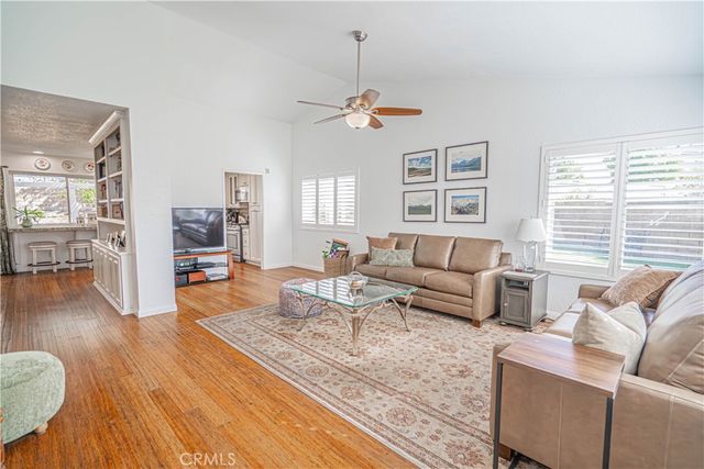 27872 Cherry Creek, Valencia, CA 91354