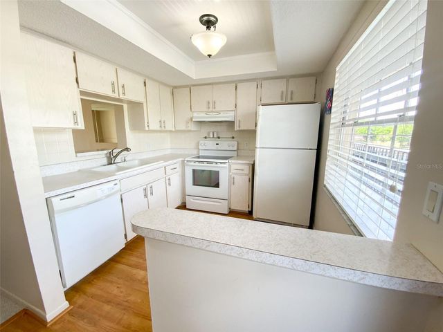 1370 HEATHER RIDGE BOULEVARD 204, Dunedin, FL 34698