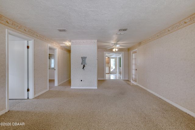 908 E 2nd Avenue, New Smyrna Beach, FL 32169