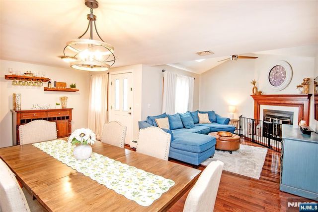 40 Maple Lane, Emerson, NJ 07630