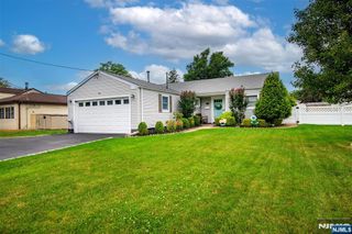 40 Maple Lane, Emerson, NJ 07630