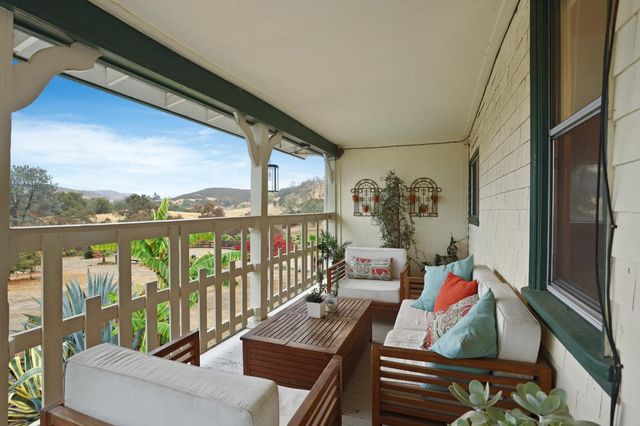 178 Carmel Rd, Burson, CA 95225