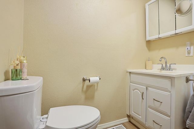 178 Carmel Rd, Burson, CA 95225