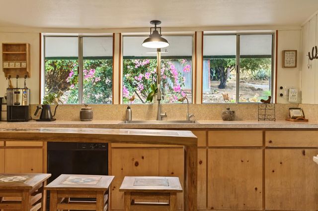 178 Carmel Rd, Burson, CA 95225