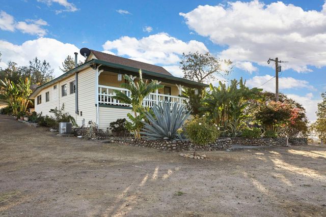 178 Carmel Rd, Burson, CA 95225