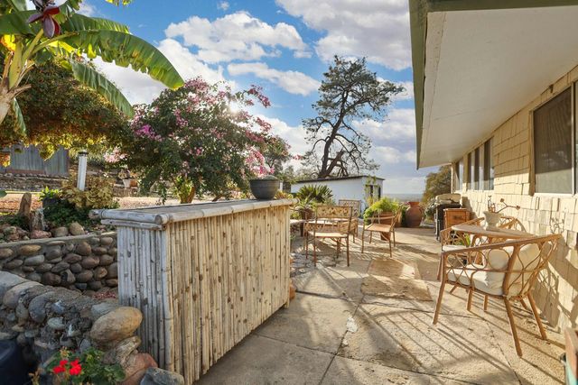 178 Carmel Rd, Burson, CA 95225