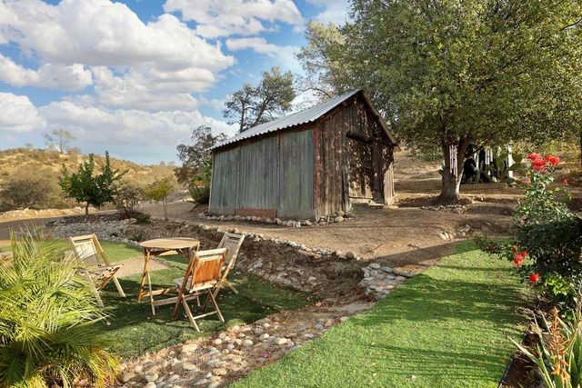 178 Carmel Rd, Burson, CA 95225