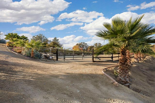 178 Carmel Rd, Burson, CA 95225