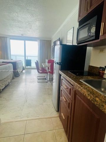 19201 Collins Avenue 714, Sunny Isles Beach, FL 33160