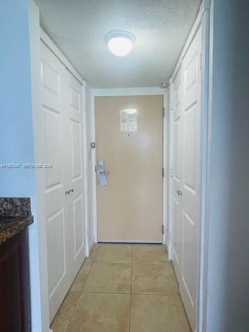 19201 Collins Avenue 714, Sunny Isles Beach, FL 33160