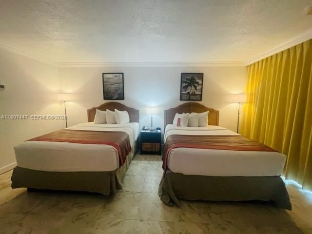 19201 Collins Avenue 714, Sunny Isles Beach, FL 33160