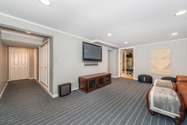 85 Athens Road, Millburn Twp., NJ 07078