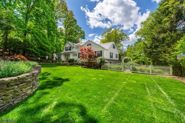 85 Athens Road, Millburn Twp., NJ 07078