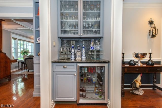 85 Athens Road, Millburn Twp., NJ 07078