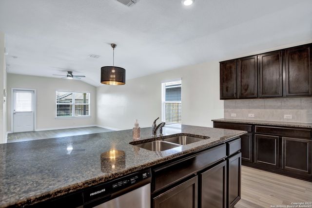 13334 SPIKE RUSH, San Antonio, TX 78254