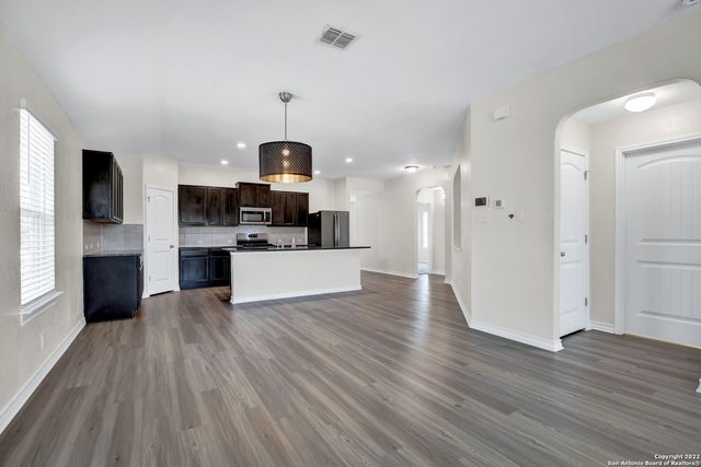 13334 SPIKE RUSH, San Antonio, TX 78254