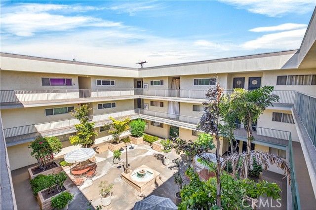 1187 East 3rd Street 305, Long Beach, CA 90802