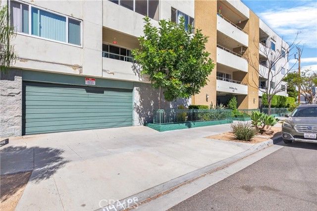 1187 East 3rd Street 305, Long Beach, CA 90802