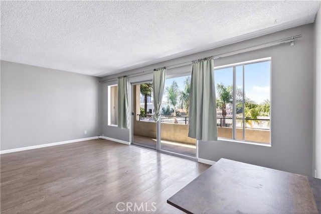 1187 East 3rd Street 305, Long Beach, CA 90802