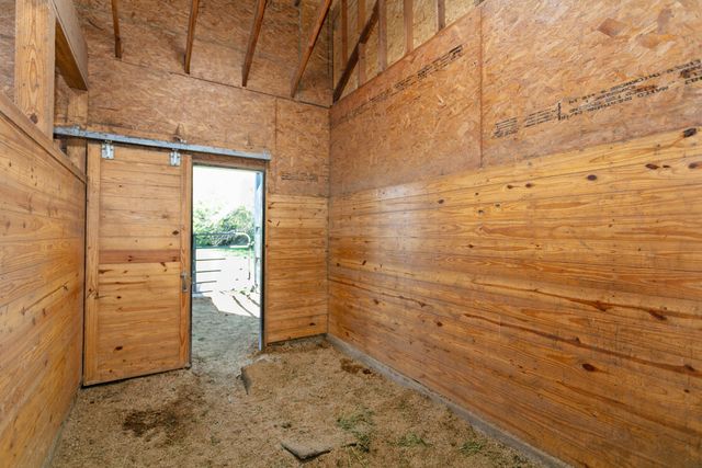 10477 Acacia Lane, Hearne, TX 77859